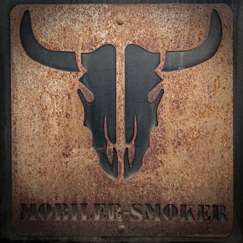 mobiler-smoker-steel-1